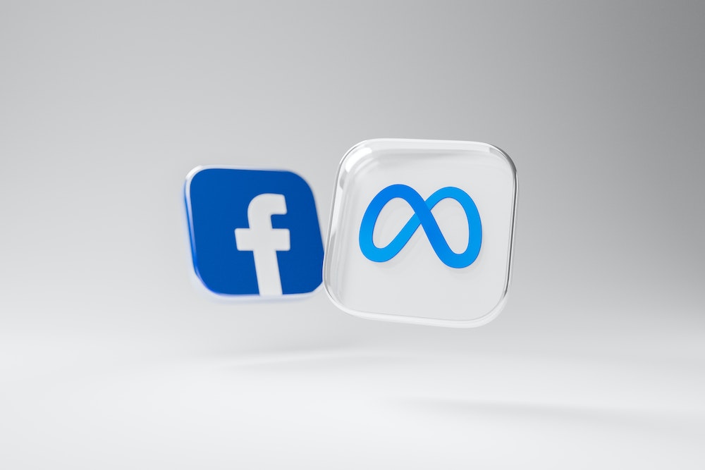 Metaに社名変更した元Facebookを支えたサンドバーグCOO退任